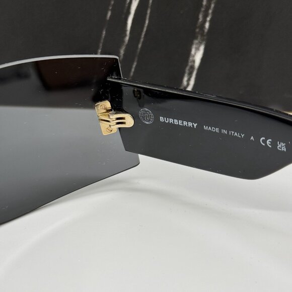 NEW BURBERRY BE3137 1109/87 BLACK GEOMETRIC WOMEN SUNGLASSES BE3137 110987 - Picture 10 of 11